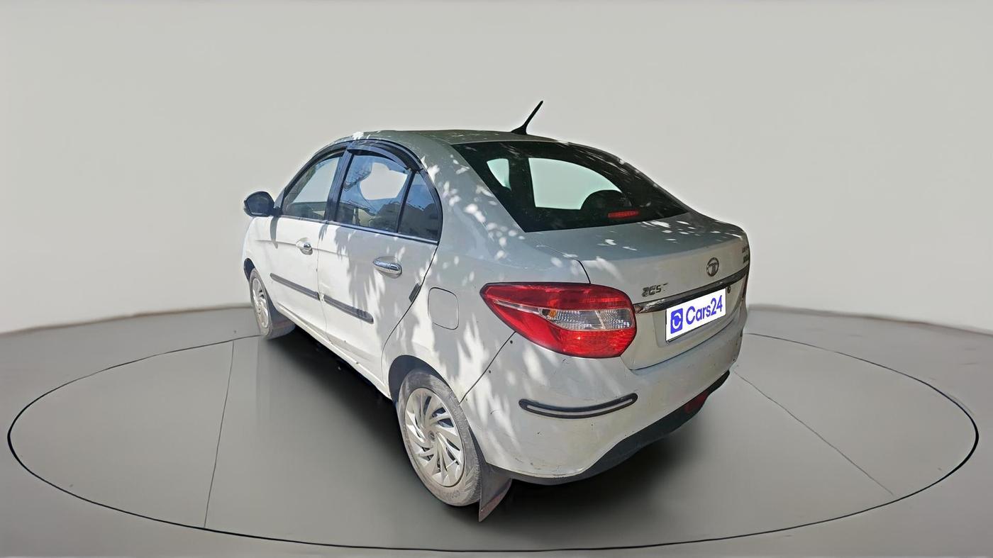 2015 Tata Zest XM 75PS DIESEL, Diesel, Manual, 2,17,162 km, exterior