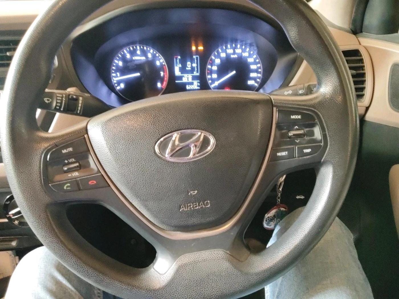 2016 Hyundai Elite i20 MAGNA 1.2, Petrol, Manual, 62,206 km, interior