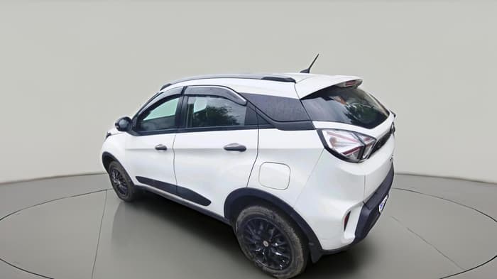 2023 Tata NEXON XM SUNROOF PETROL, Petrol, Manual, 26,282 km, exterior