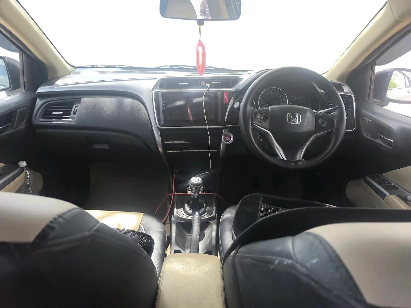 2015 Honda City 1.5L I-VTEC VX, Petrol, Manual, 1,41,082 km, interior