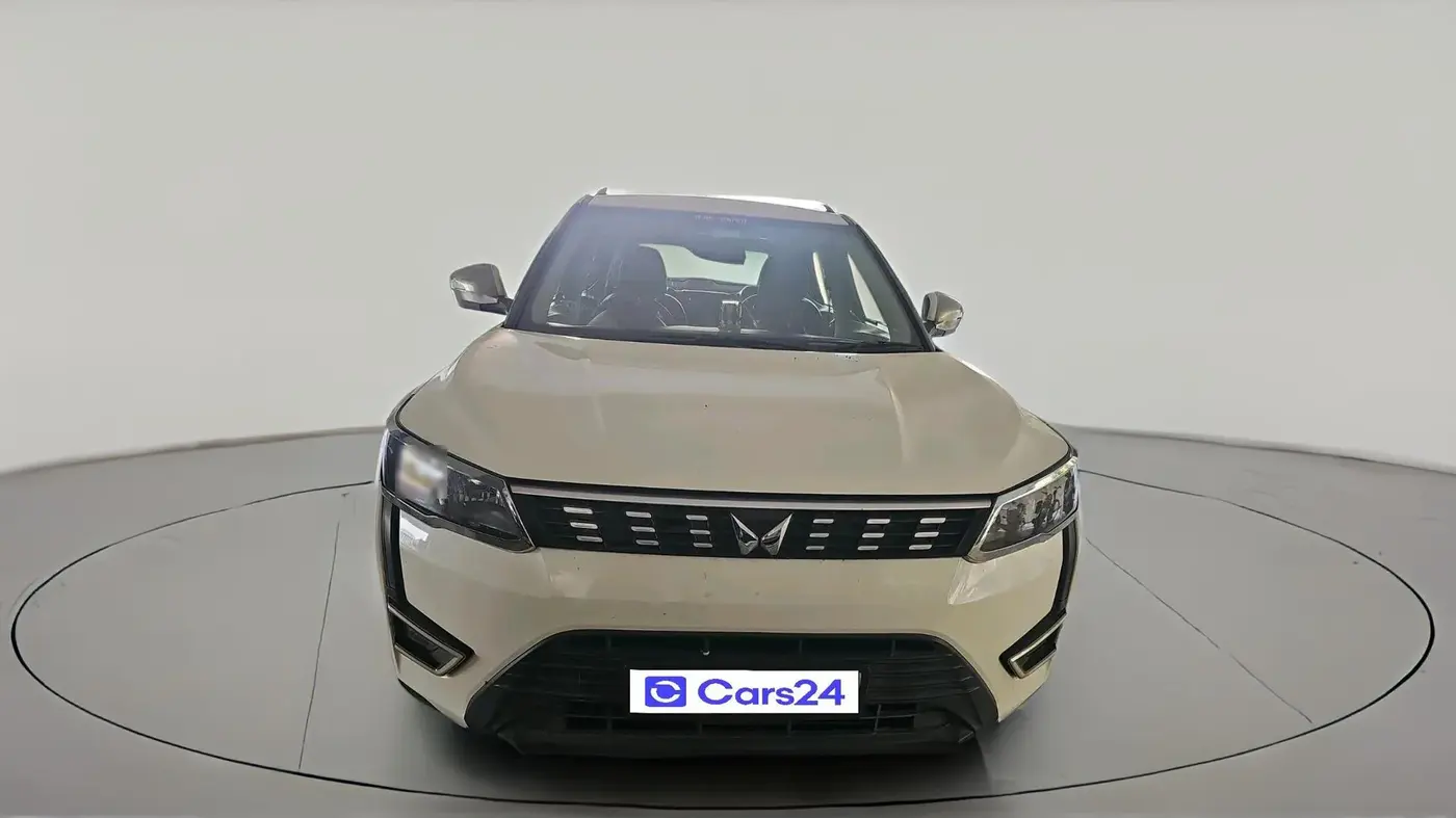 2023 Mahindra XUV300 W6 1.5 Sunroof Diesel, Diesel, Manual, 93,153 km, exterior