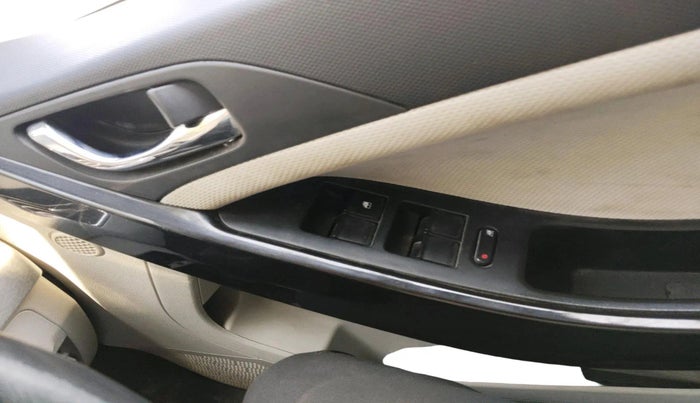 2021 Tata NEXON XZ PLUS PETROL SUNROOF, Petrol, Manual, 76,811 km, interior