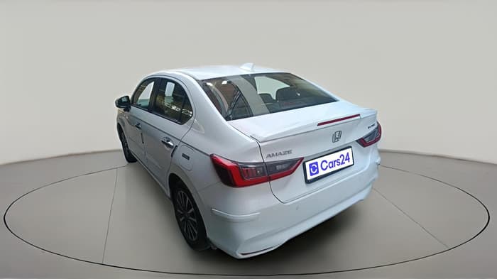 2026 Honda Amaze ZX 1.2 Petrol CVT, Petrol, Automatic, 3,447 km, exterior