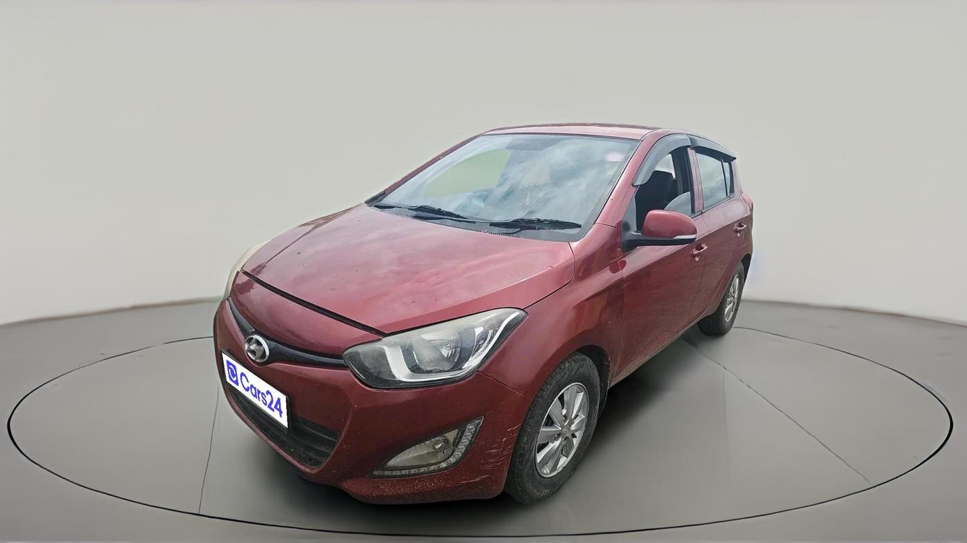 2014 Hyundai i20 SPORTZ 1.4 AT, CNG, Automatic, 63,461 km, exterior