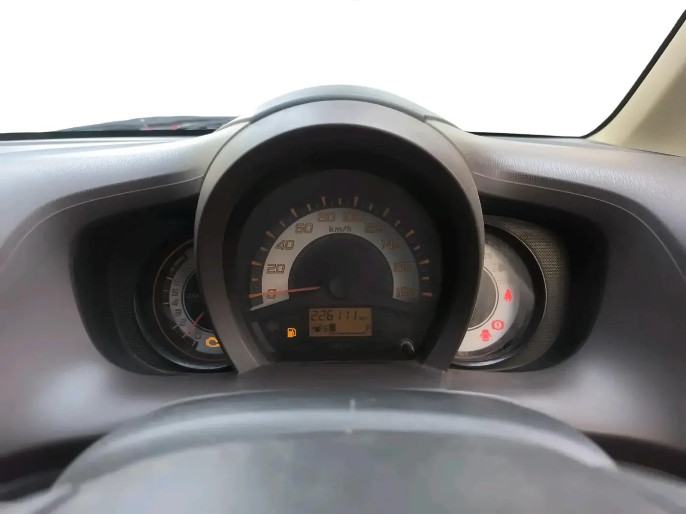 2013 Honda Brio S MT, CNG, Manual, 2,26,111 km, interior