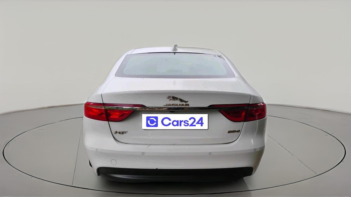 2017 Jaguar XF PORTFOLIO DIESEL, Diesel, Automatic, 1,15,781 km, exterior