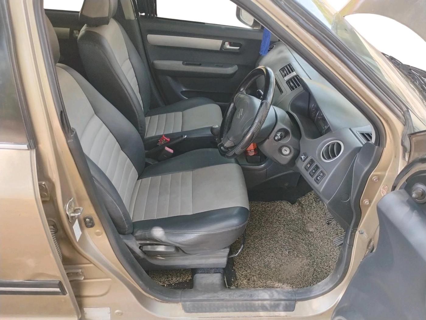2011 Maruti Swift Dzire VXI, CNG, Manual, 1,02,511 km, interior