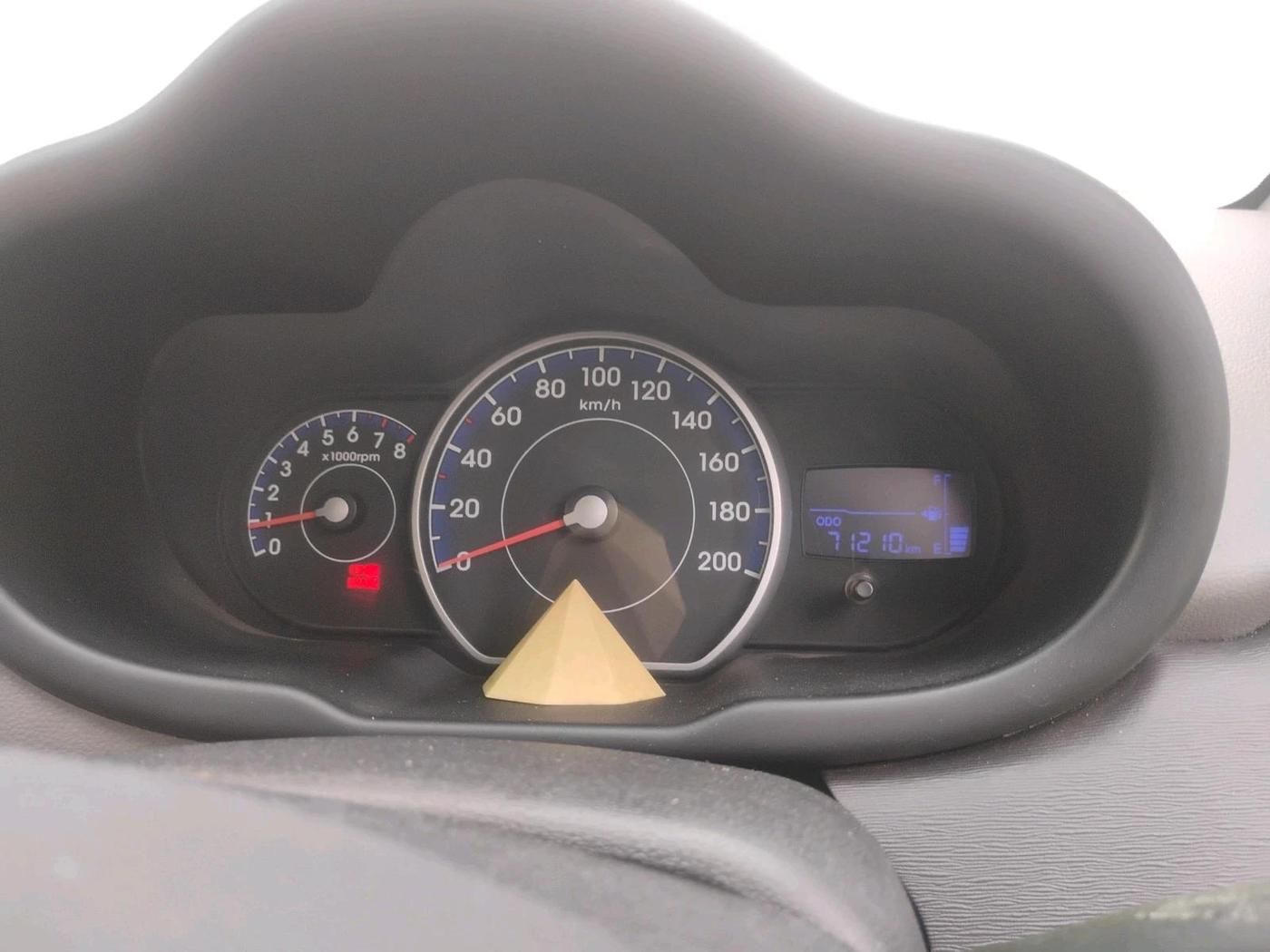 2011 Hyundai i10 MAGNA 1.2, Petrol, Manual, 71,270 km, interior