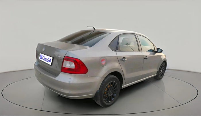 2015 Skoda Rapid 1.5 TDI CR Style Plus, Diesel, Manual, 1,82,664 km, exterior