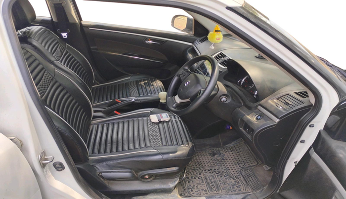 2017 Maruti Swift ZXI, Petrol, Manual, 1,17,046 km, interior