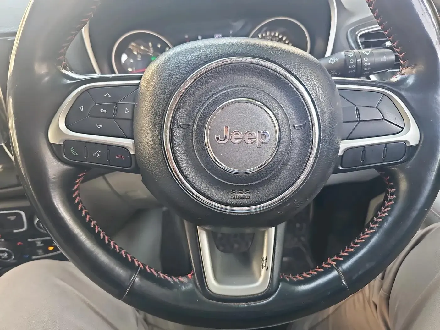 2017 Jeep Compass LIMITED (O) 2.0 DIESEL 4X4, Diesel, Manual, 1,04,055 km, interior