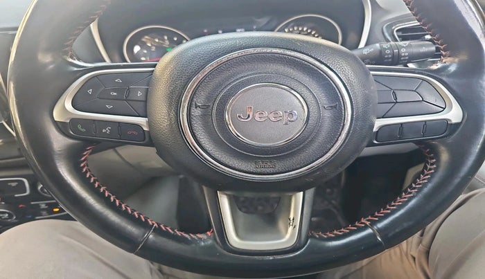 2017 Jeep Compass LIMITED (O) 2.0 DIESEL 4X4, Diesel, Manual, 1,03,937 km, interior