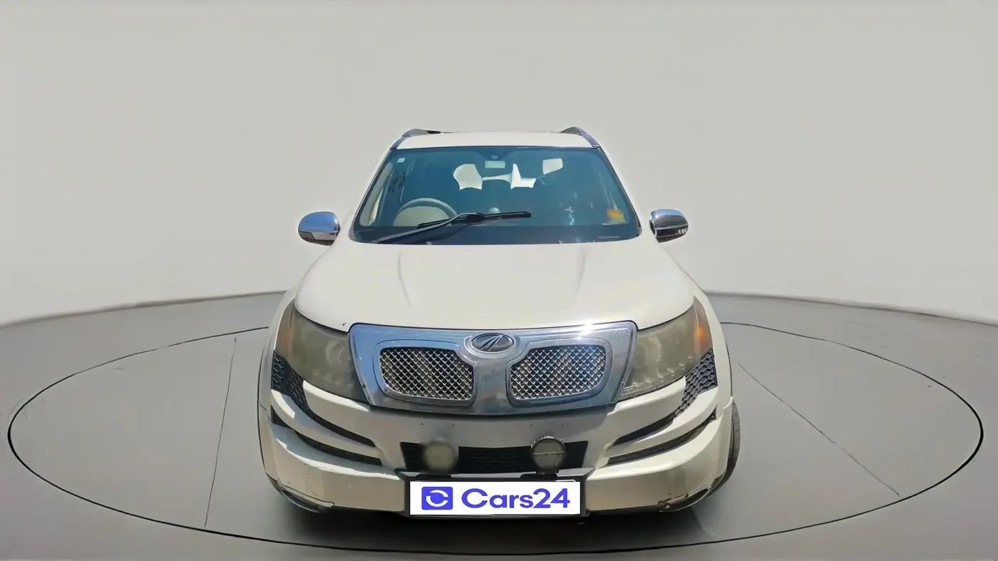 2012 Mahindra XUV500 W8, Diesel, Manual, 2,14,560 km, exterior
