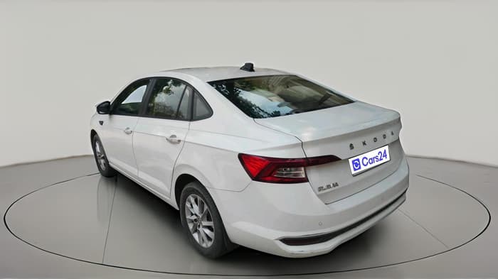 2022 Skoda SLAVIA AMBITION 1.0L TSI MT, Petrol, Manual, 34,162 km, exterior