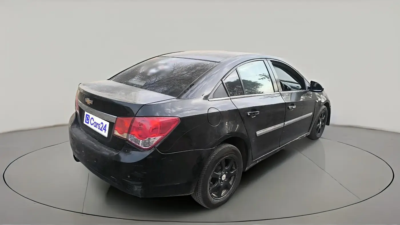 2013 Chevrolet Cruze LTZ, Diesel, Manual, 92,345 km, exterior