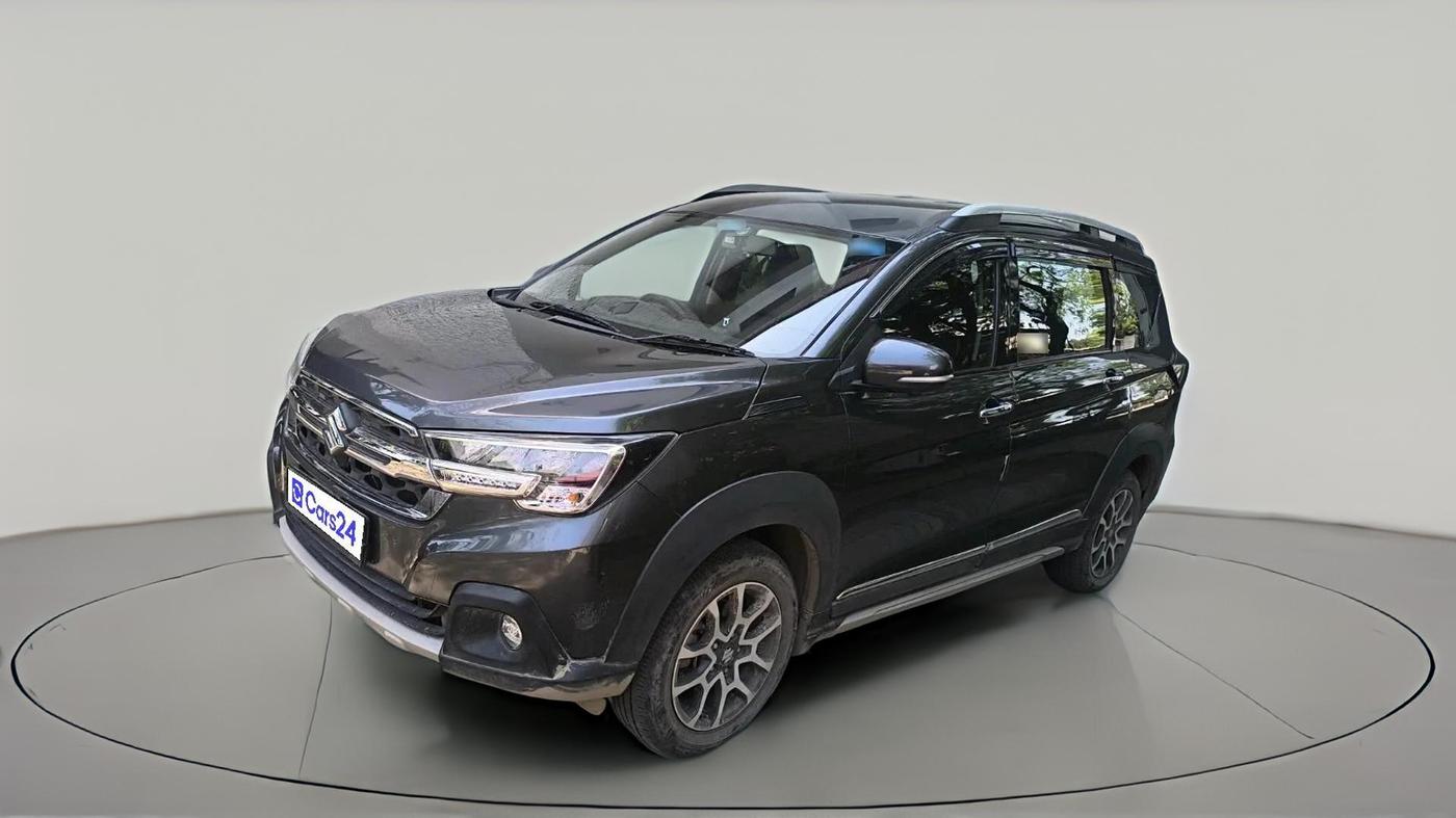 2024 Maruti XL6 ALPHA MT, Petrol, Manual, 19,671 km, exterior