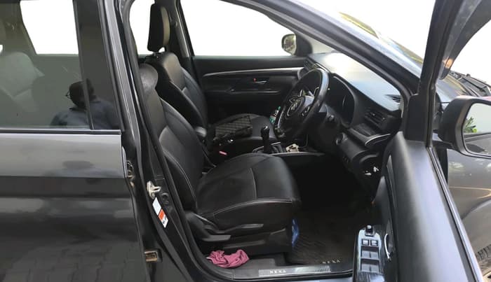 2024 Maruti XL6 ALPHA MT, Petrol, Manual, 19,671 km, interior