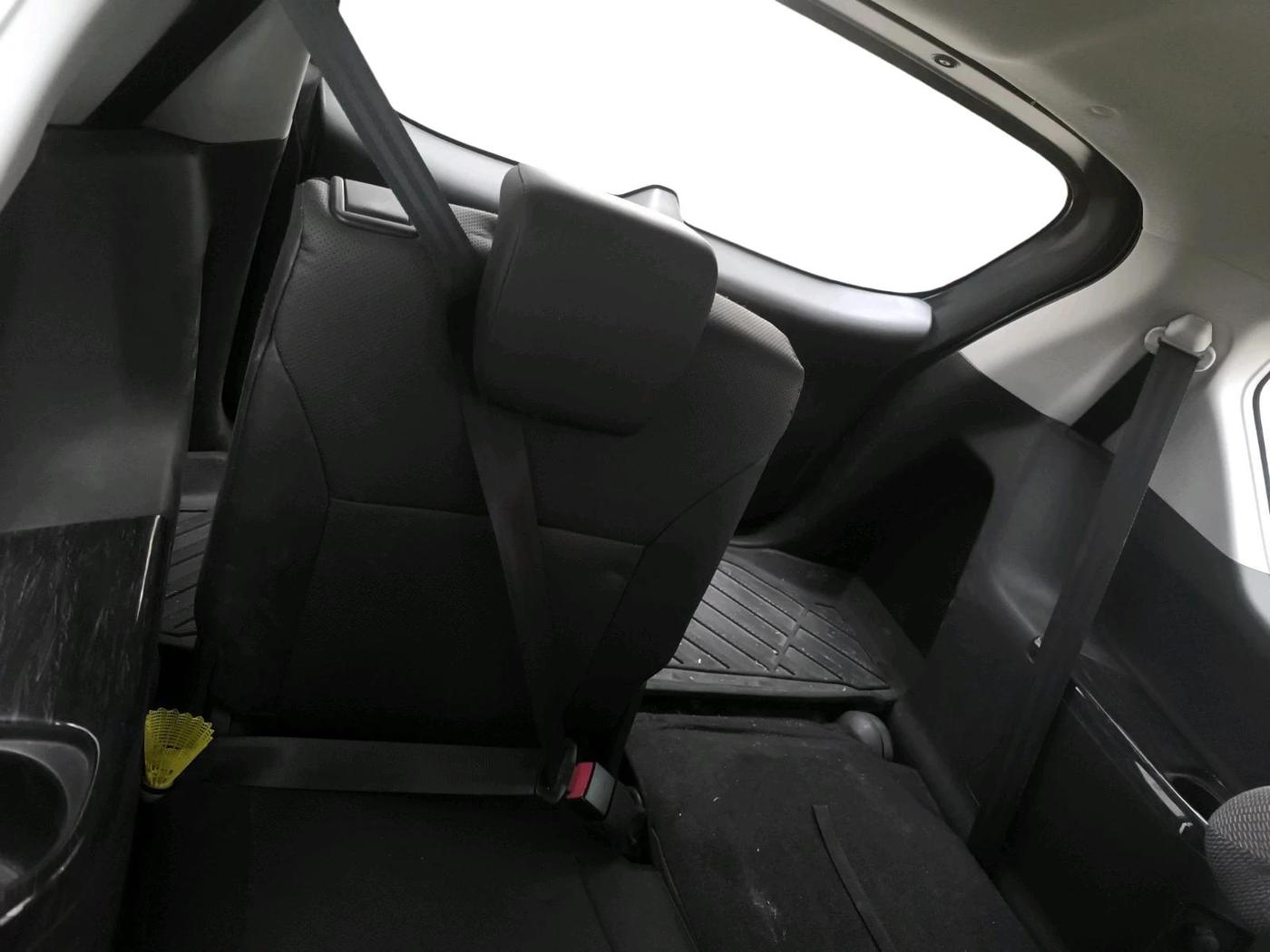 2024 Maruti XL6 ALPHA MT, Petrol, Manual, 19,671 km, interior