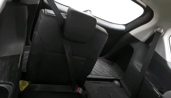 2024 Maruti XL6 ALPHA MT, Petrol, Manual, 19,671 km, interior