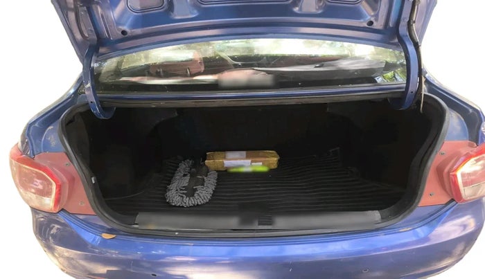 2014 Hyundai Xcent SX 1.1 CRDI (O), Diesel, Manual, 1,37,687 km, exterior