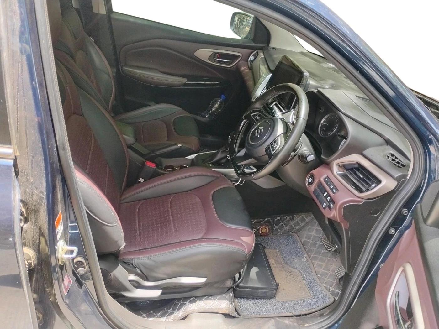 2023 Maruti FRONX ALPHA 1.0L TURBO 6 AT, Petrol, Automatic, 36,978 km, interior