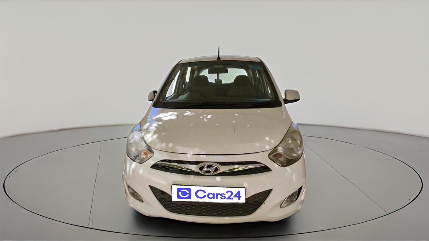 2015 Hyundai i10 SPORTZ 1.1, Petrol, Manual, 19,842 km, exterior