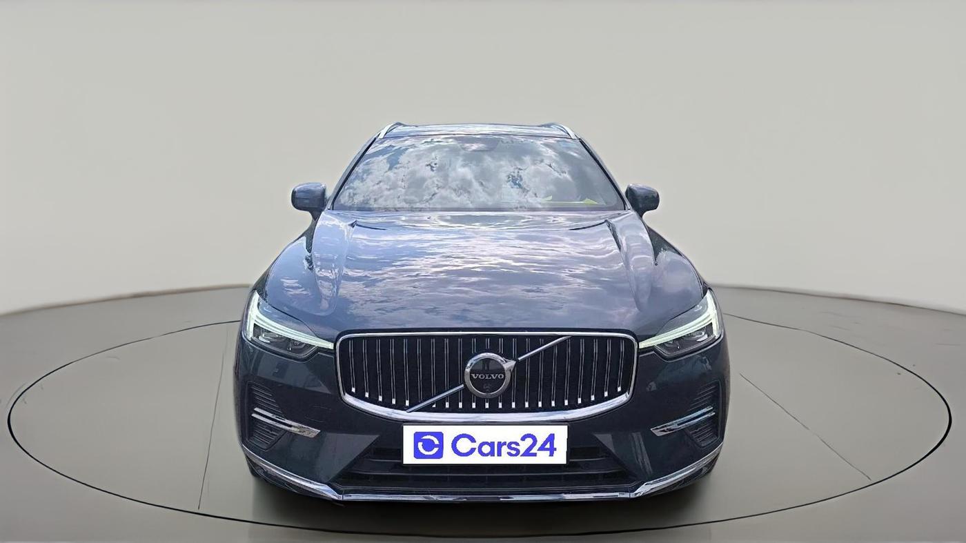 2025 Volvo XC 60 B5 Ultra, Petrol, Automatic, 41,218 km, exterior