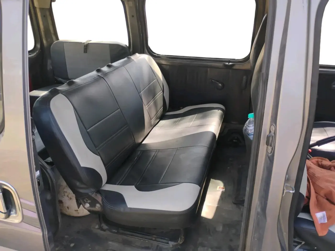 2013 Maruti Eeco 5 STR WITH A/C+HTR CNG, CNG, Manual, 1,01,580 km, interior