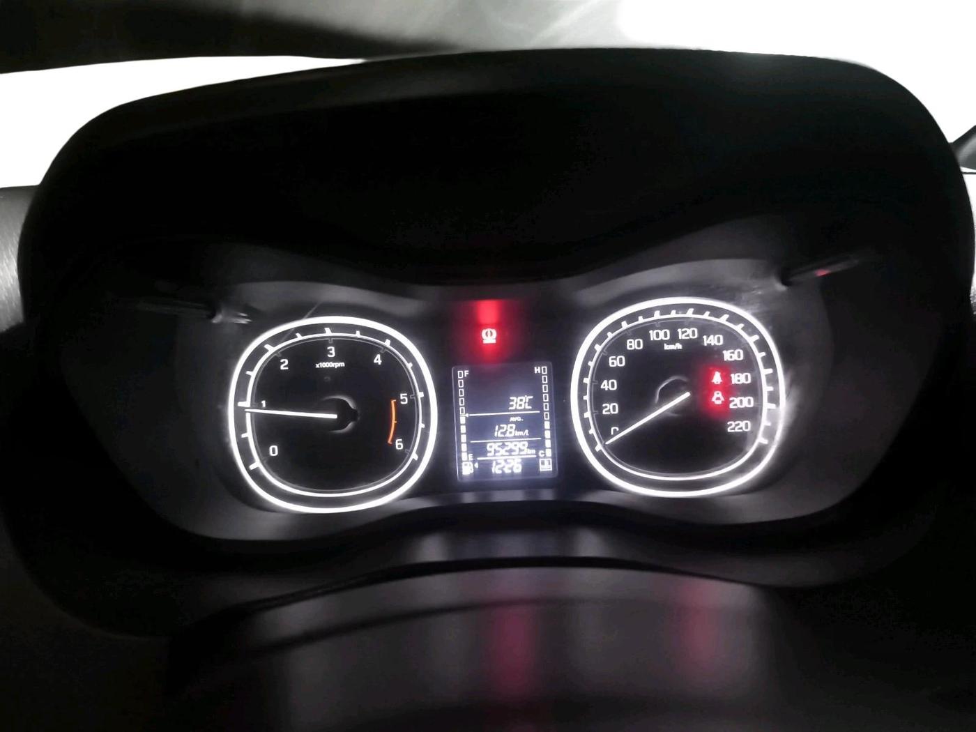 2019 Maruti Vitara Brezza ZDI PLUS, Diesel, Manual, 95,299 km, interior