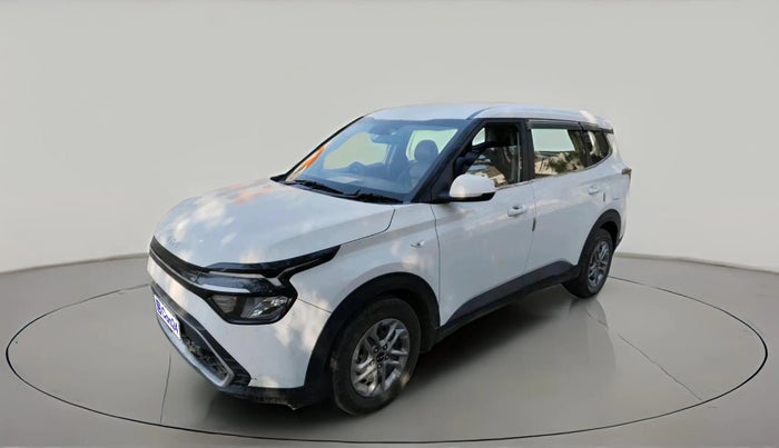 2023 KIA CARENS PREMIUM 1.5 DIESEL IMT 7 STR, Diesel, Manual, 1,73,913 km, exterior