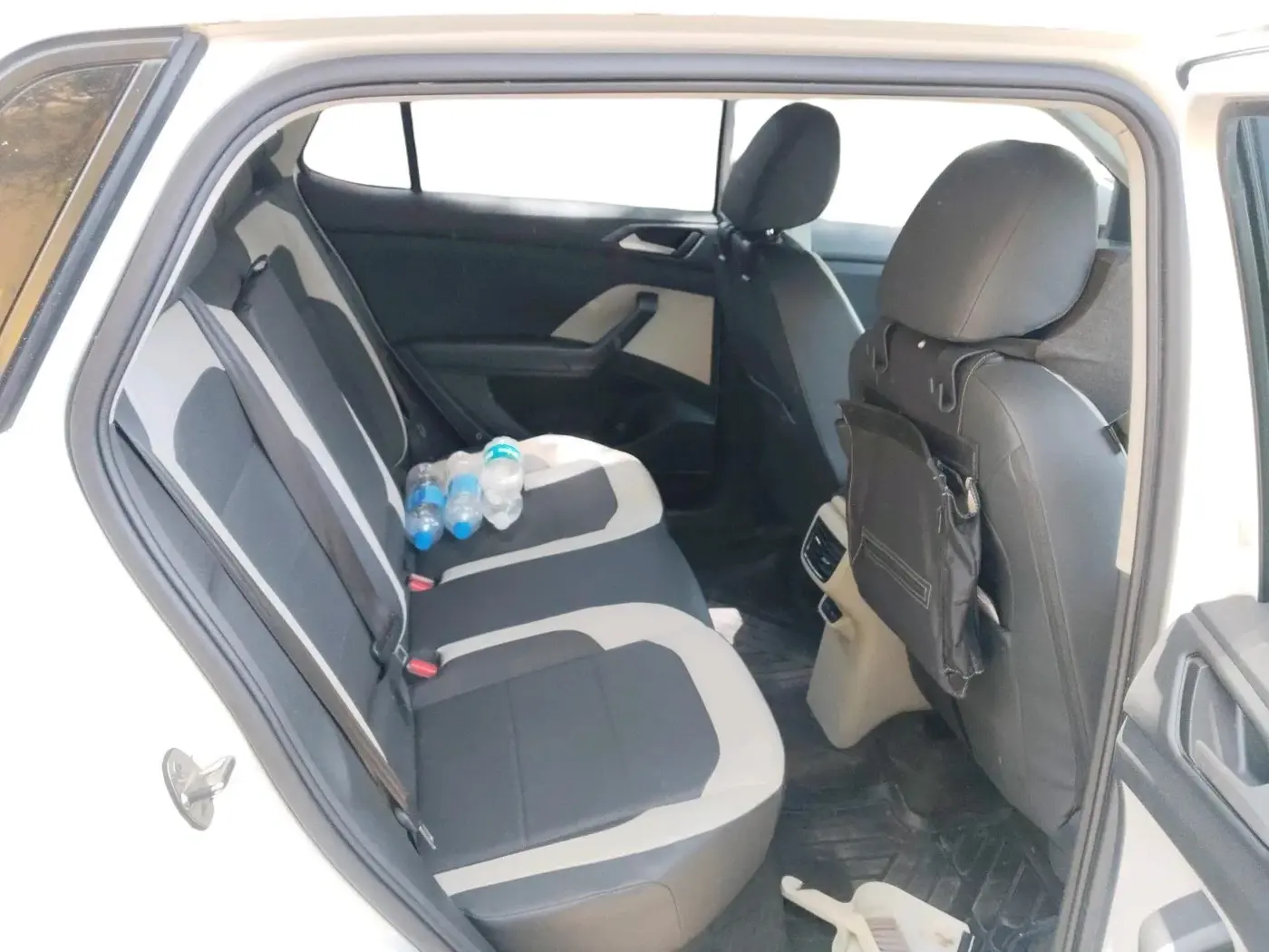 2022 Volkswagen TAIGUN TOPLINE 1.0 TSI AT, Petrol, Automatic, 57,175 km, interior