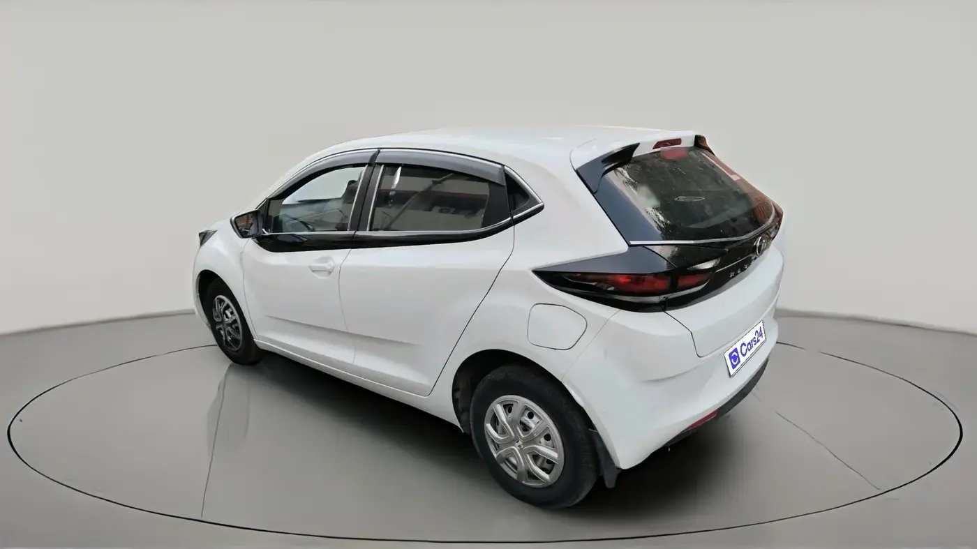 2021 Tata ALTROZ XE PETROL, Petrol, Manual, 53,243 km, exterior