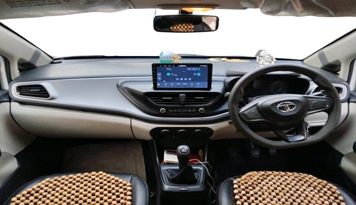 2021 Tata ALTROZ XE PETROL, Petrol, Manual, 53,243 km, interior