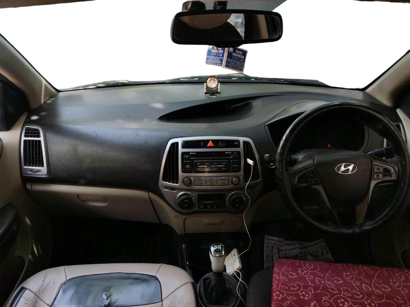 2014 Hyundai i20 ASTA 1.4 CRDI, Diesel, Manual, 3,02,706 km, interior