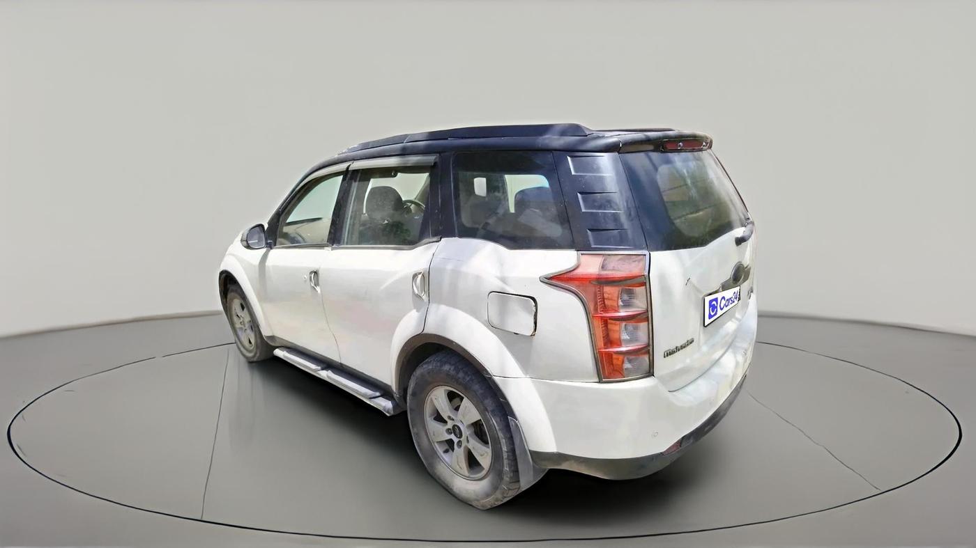 2012 Mahindra XUV500 W8, Diesel, Manual, 2,16,467 km, exterior