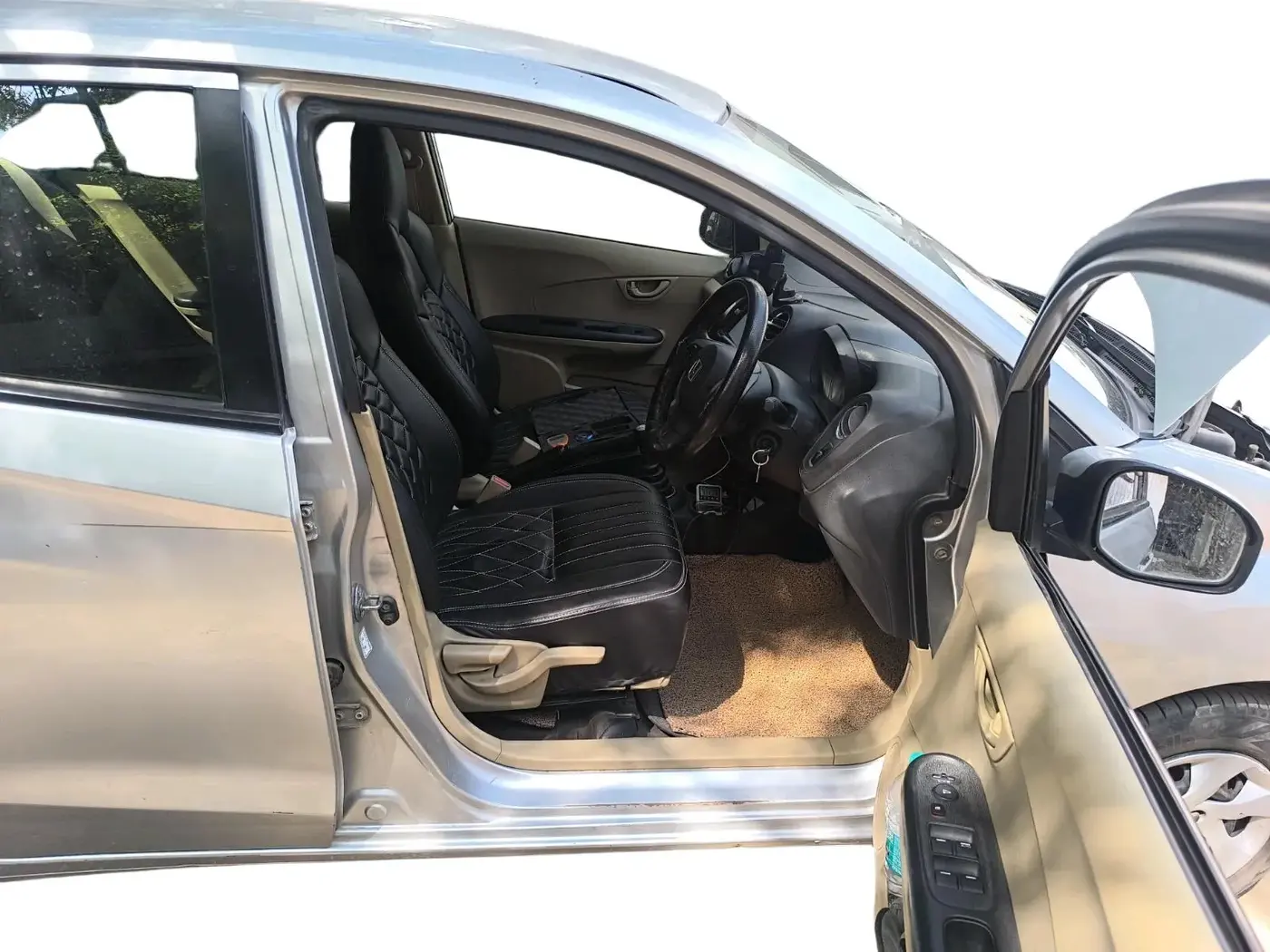 2015 Honda Amaze 1.5L I-DTEC S, Diesel, Manual, 1,12,409 km, interior
