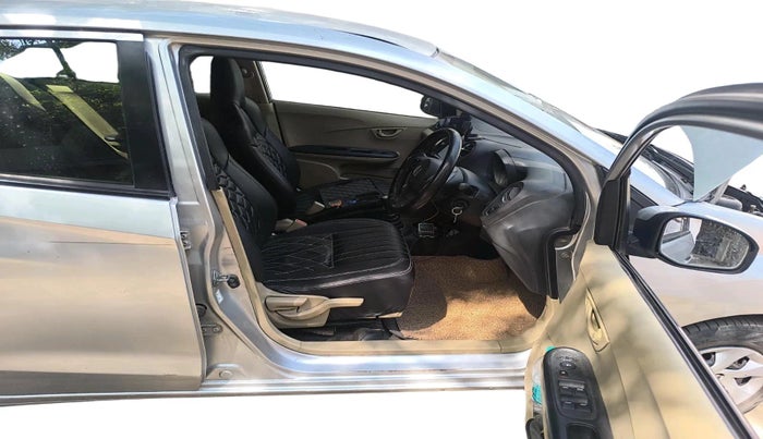 2015 Honda Amaze 1.5L I-DTEC S, Diesel, Manual, 1,12,409 km, interior