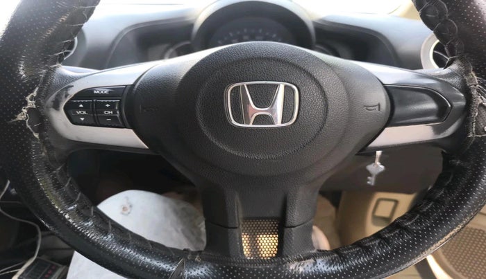 2015 Honda Amaze 1.5L I-DTEC S, Diesel, Manual, 1,12,409 km, interior