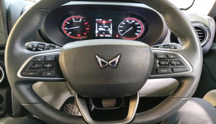 2024 Mahindra Thar Roxx MX5 Diesel AT 2WD, Diesel, Automatic, 37,106 km, interior