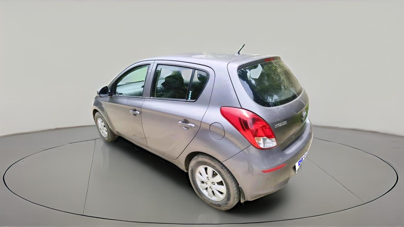 2013 Hyundai i20 SPORTZ 1.2, CNG, Manual, 1,50,584 km, exterior