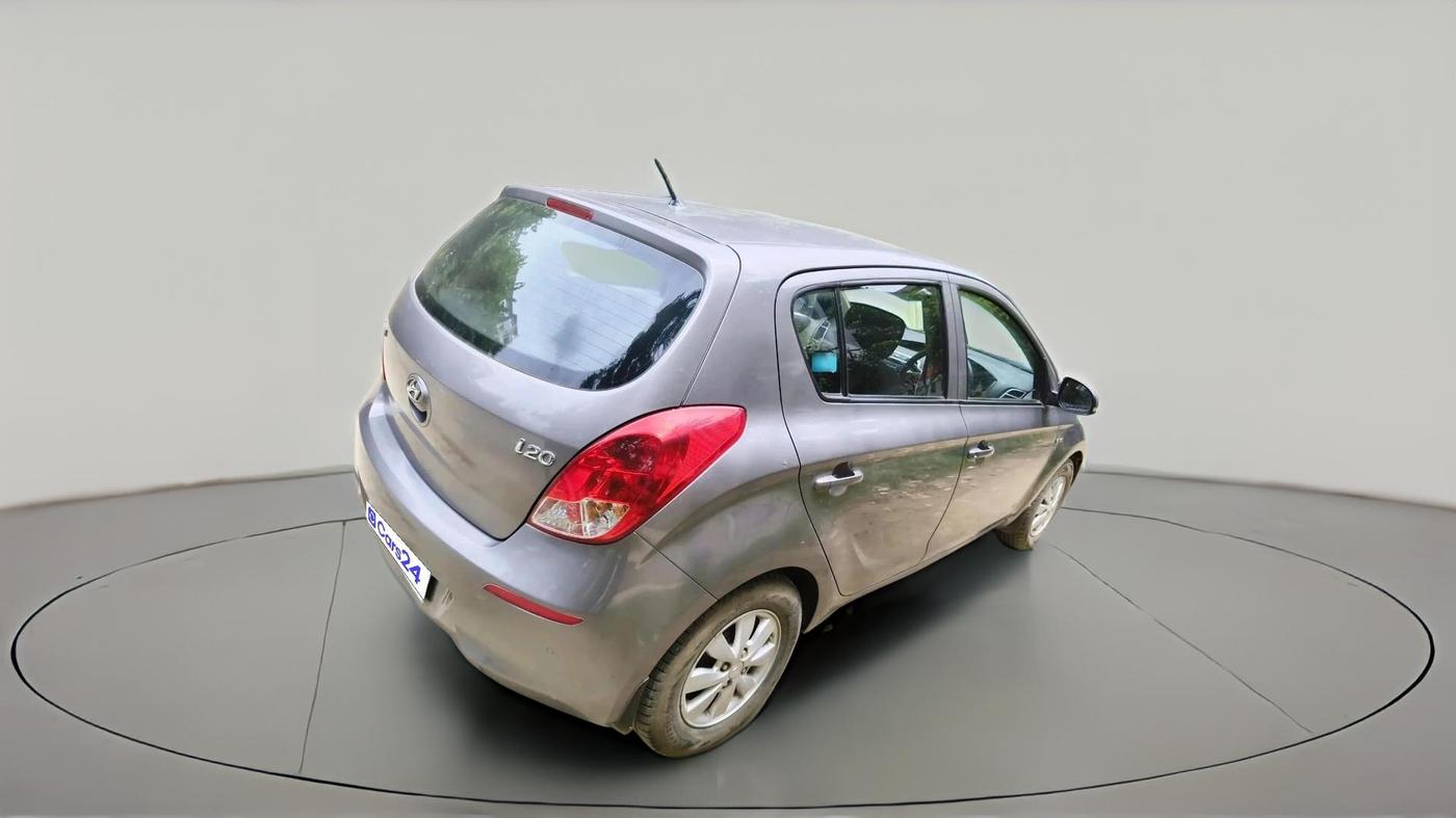 2013 Hyundai i20 SPORTZ 1.2, CNG, Manual, 1,50,584 km, exterior