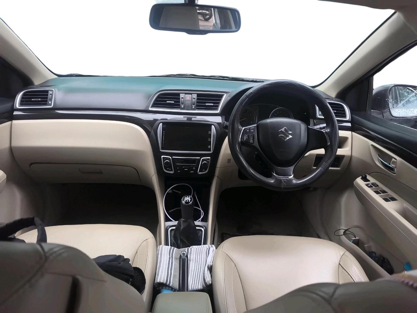 2018 Maruti Ciaz ALPHA 1.4 PETROL, Petrol, Manual, 1,36,924 km, interior