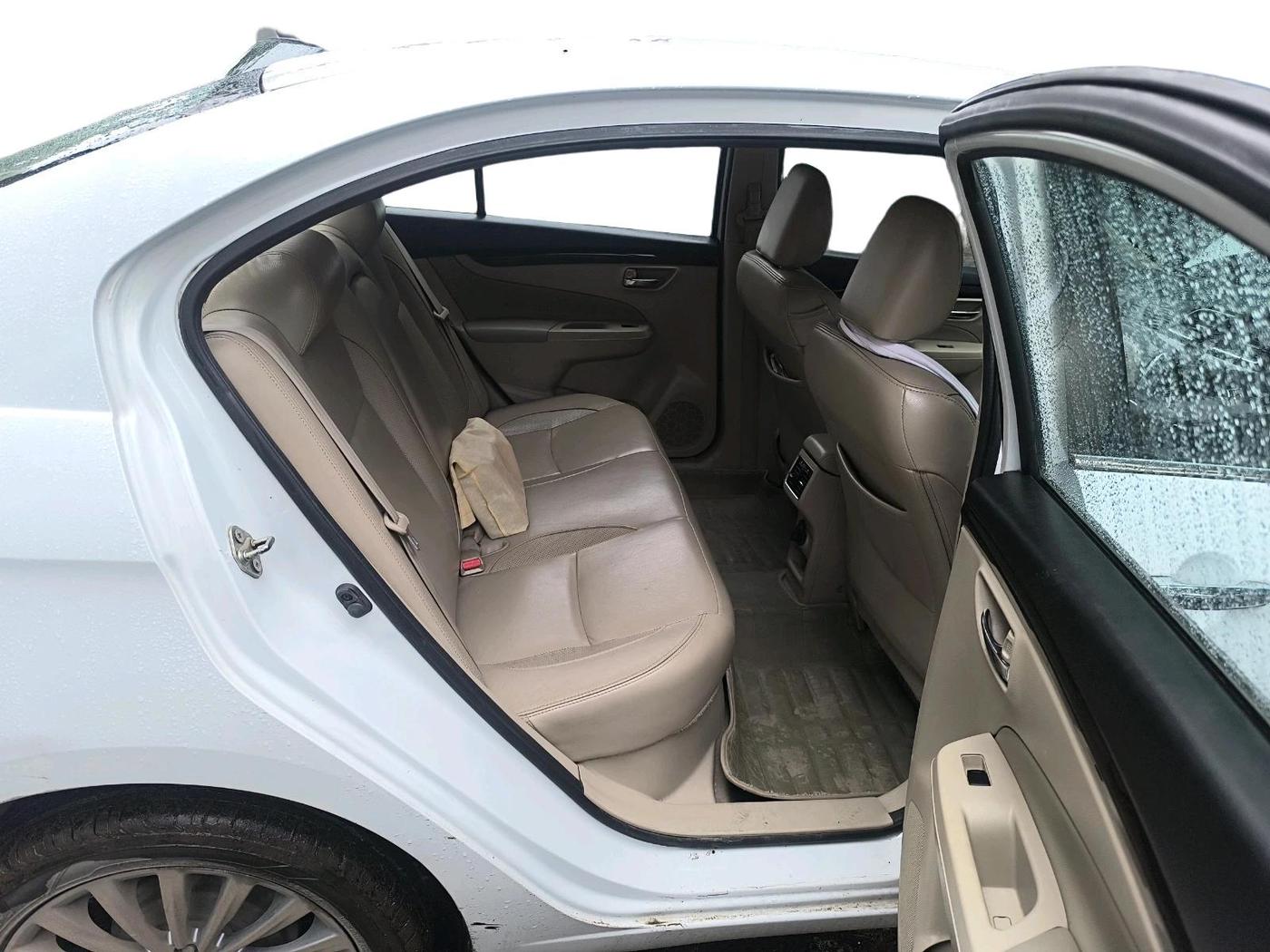 2018 Maruti Ciaz ALPHA 1.4 PETROL, Petrol, Manual, 1,36,924 km, interior