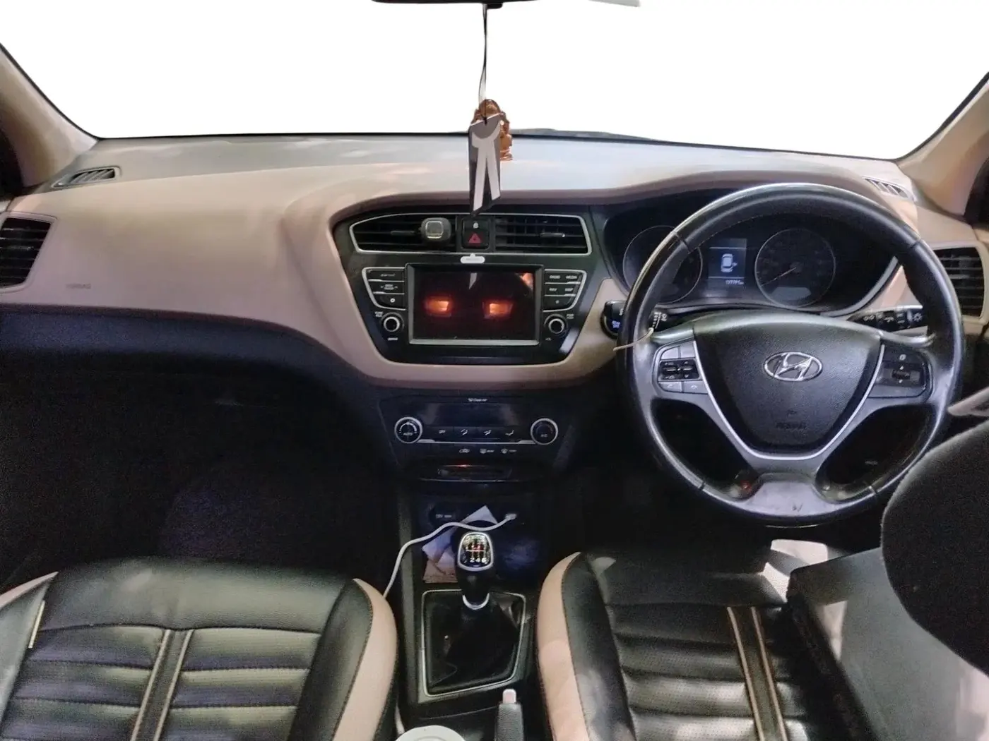 2018 Hyundai Elite i20 ASTA 1.4 CRDI (O), Diesel, Manual, 1,27,191 km, interior