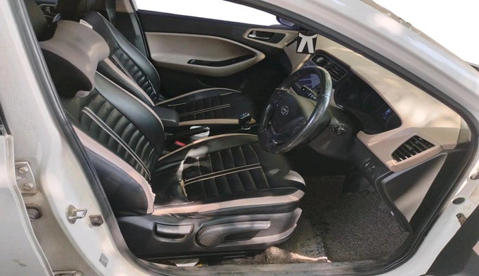 2018 Hyundai Elite i20 ASTA 1.4 CRDI (O), Diesel, Manual, 1,27,191 km, interior