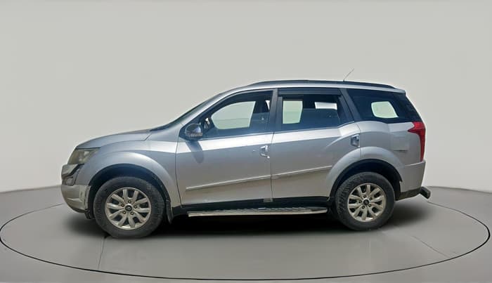 2016 Mahindra XUV500 W10, Diesel, Manual, 83,587 km, exterior