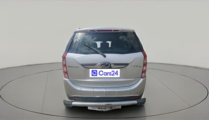 2016 Mahindra XUV500 W10, Diesel, Manual, 83,587 km, exterior