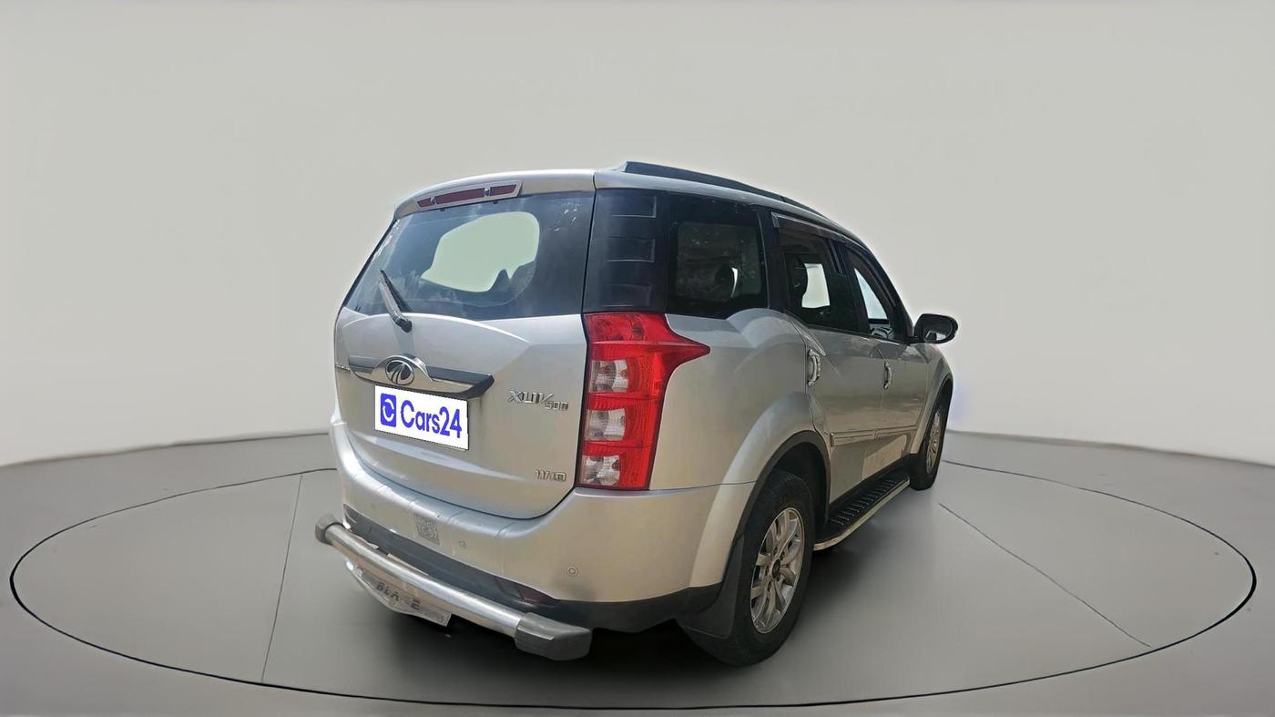 2016 Mahindra XUV500 W10, Diesel, Manual, 83,587 km, exterior