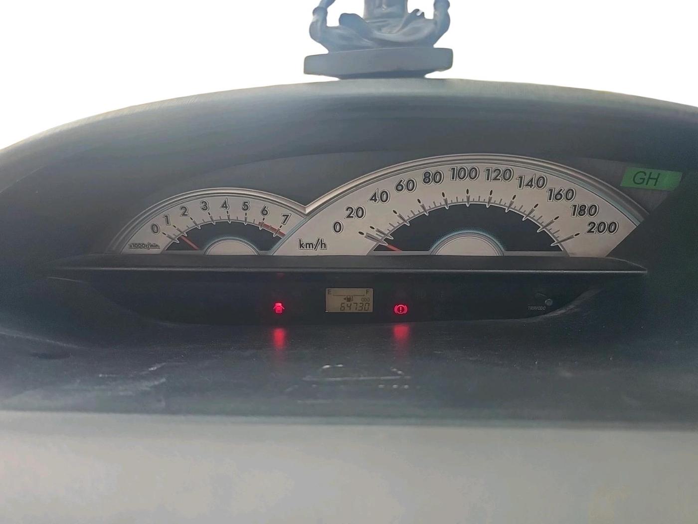 2011 Toyota Etios Liva V, Petrol, Manual, 64,730 km, interior