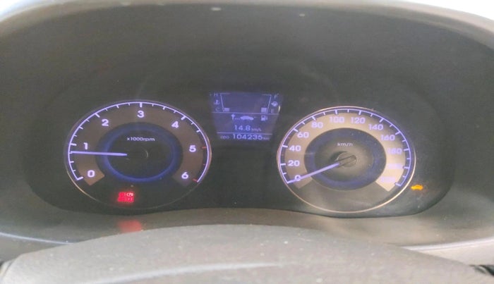 2011 Hyundai Verna FLUIDIC 1.6 CRDI SX OPT, Diesel, Manual, 1,04,235 km, interior